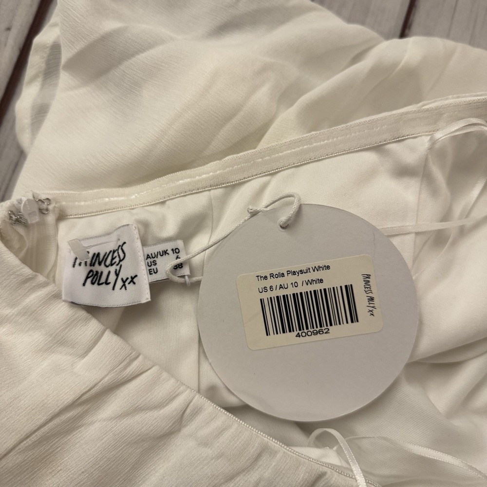 Princess Polly‎ The Rolla Romper Women's Size 6 White Back Zip Cotton Ruffle - Picture 10 of 10